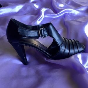 Nue Options 3 inch Black Heels